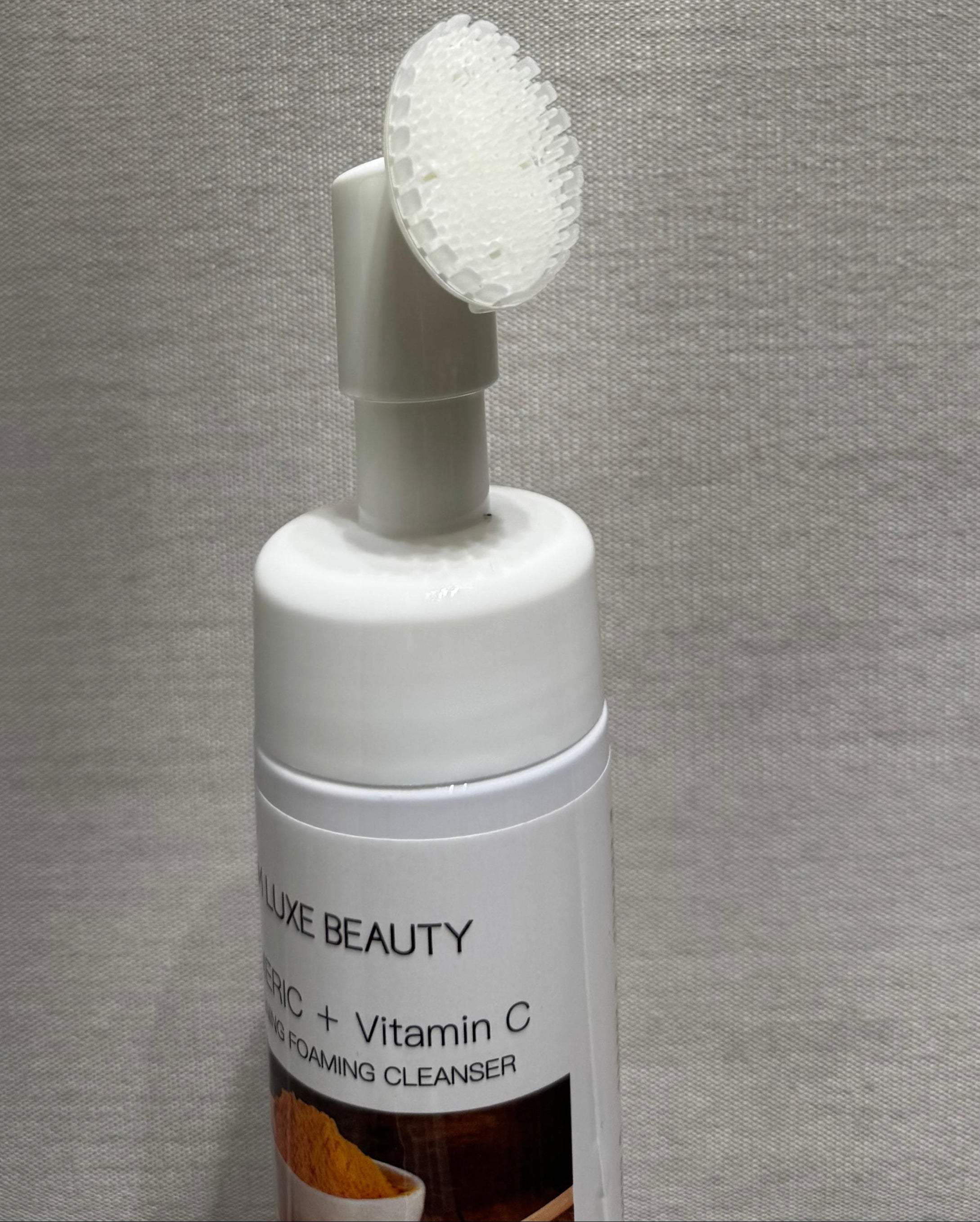 Turmeric + Vitamin C Brightening Foam Cleaner